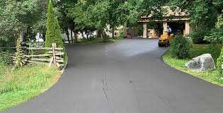 Best Custom Driveway Design  in Reynoldsburg, OH